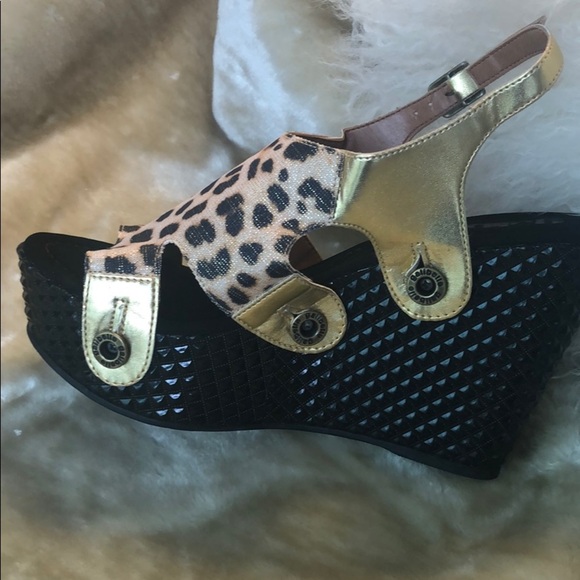 Galibelle  same shoe 2 straps. You choose from pack - Picture 1 of 3